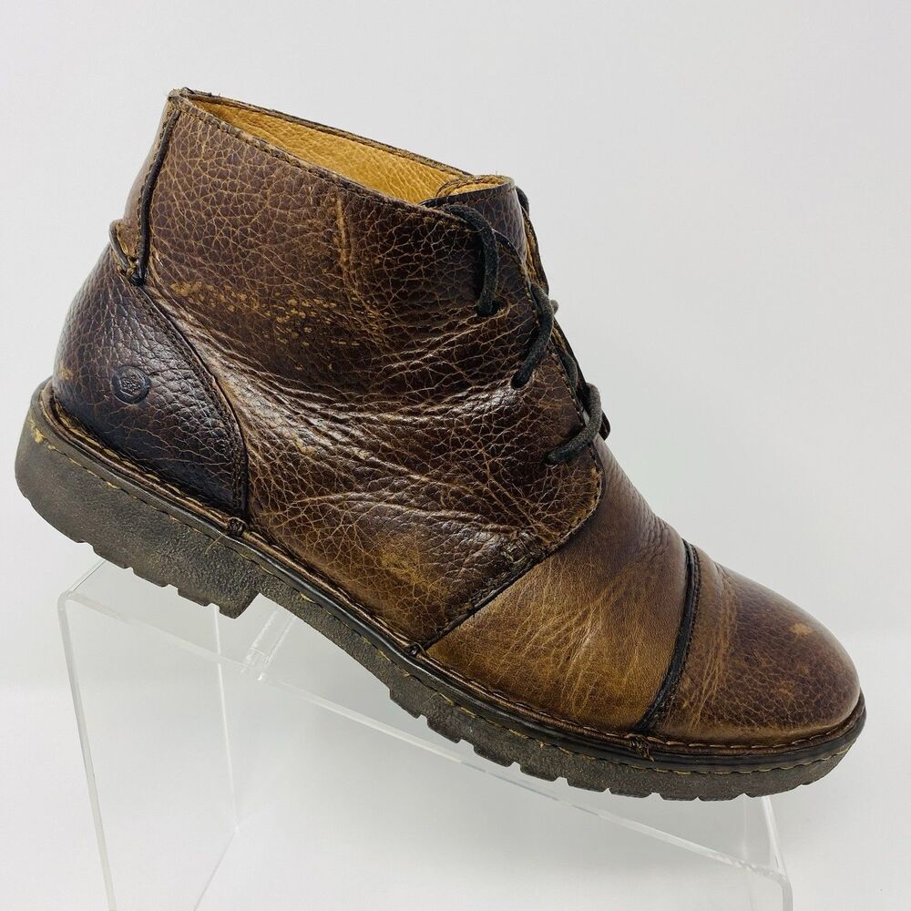 Born Mens 9.5 Brown Pebbled Leather Distressed Chukka Ankle Boots Lace-Up Preppy - Picture 2 of 16